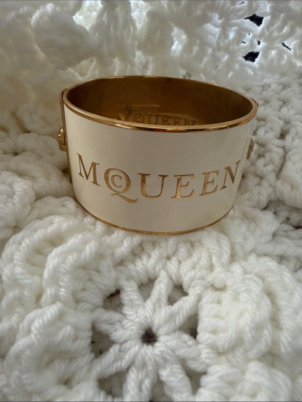 Alexander McQueen White Enamel and Gold-Tone Logo Cuff Bracelet - Picture 3 of 6